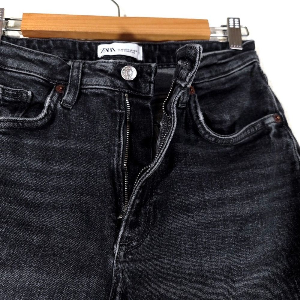 ZARA 90s Raw Hem High Rise Cropped Kick Flare Jeans Washed Black Denim 2 y2k - Picture 7 of 8